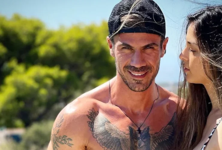 akis petretzikis sintrofos diakopes.jpg